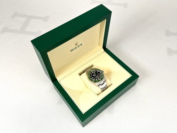 Rolex Submariner Date Oyster, 41mm, Oystersteel.