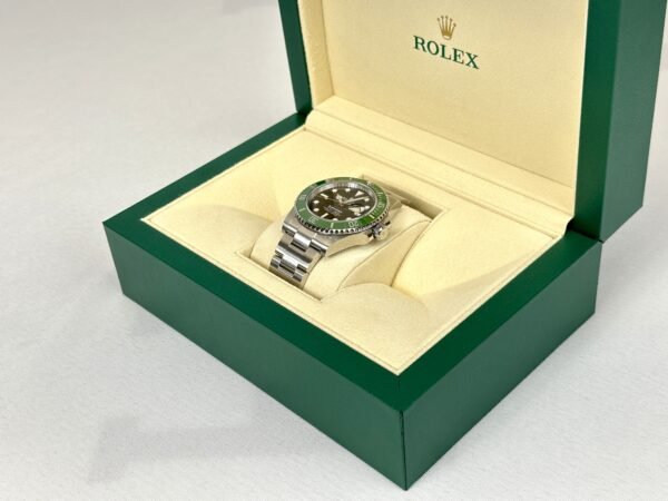 Rolex Submariner Date Oyster, 41mm, Oystersteel.