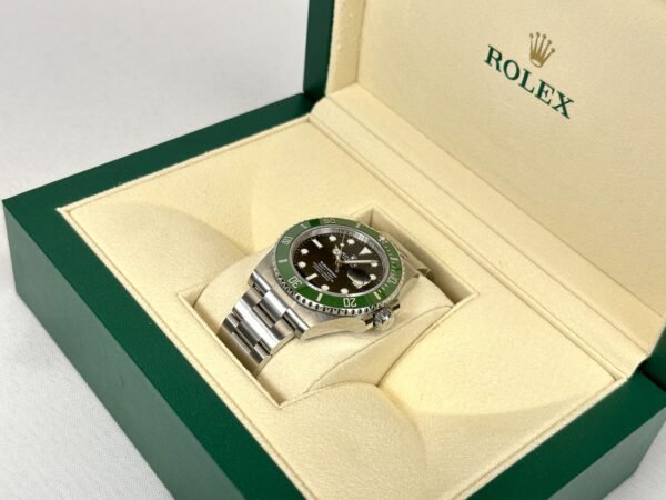 Rolex Submariner Date Oyster, 41mm, Oystersteel.
