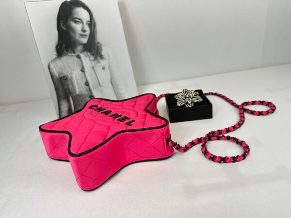 Chanel 24C Fuchsia Satin Walk of Fame Star Bag with Black Lacquered Hardware.