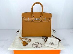 Hermès Gold Togo Birkin 25 with Palladium Hardware.