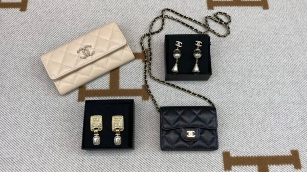 Chanel Cheap Replica Handbags 0012