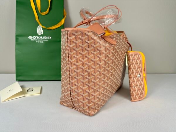 Goyard Pearlescent Pink St Louis Tote PM