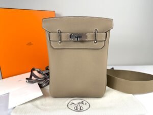Hermès Etoupe Togo Leather Hac a Dos PM Backpack with Palladium Hardware